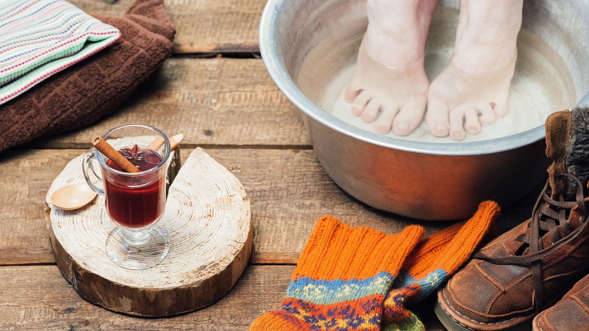 Footbath with mulled wine